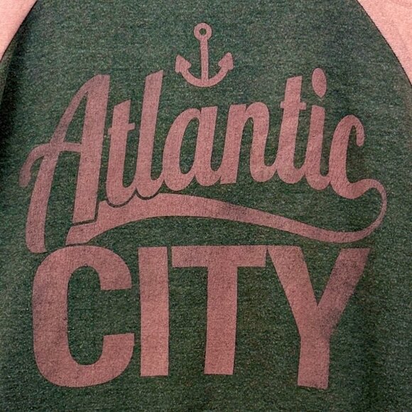 Caesars Atlantic City Long Sleeve Raglan Sweatshirt Women M Gray Pink - Picture 2 of 7